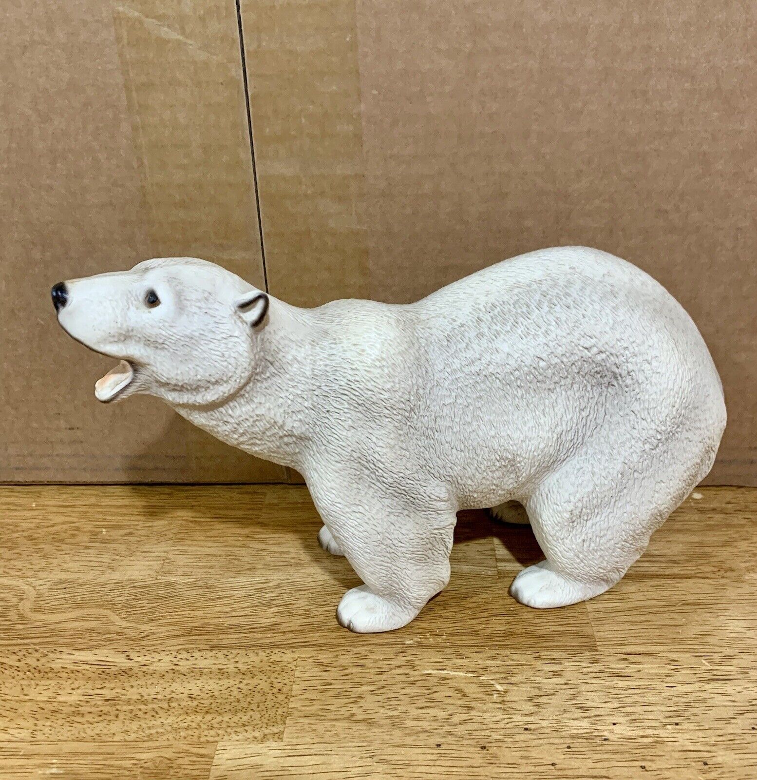 Vintage White Ceramic Polar Bear Marked JAPAN /HK-Japanese Occupation