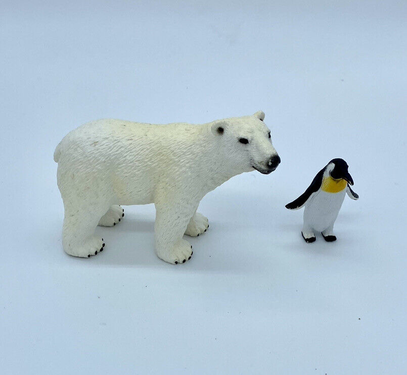 Schleich D-73527 Am Limes 69 Polar Bear Collectible Figurines 2011 + Penguin