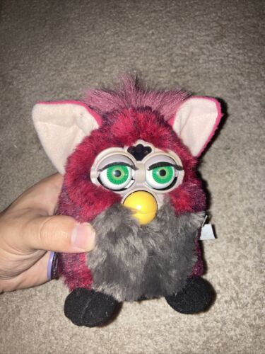 Tiger Electronics Furby 1998 Red Wolf Tested Works