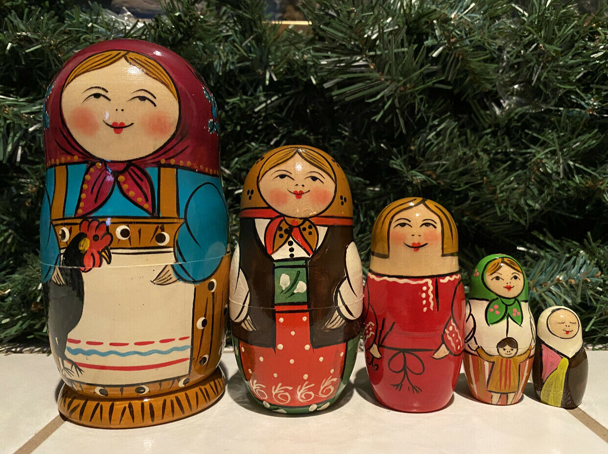 Russian Nesting Dolls Traditional Style! 5 Pieces 6.5” Tall